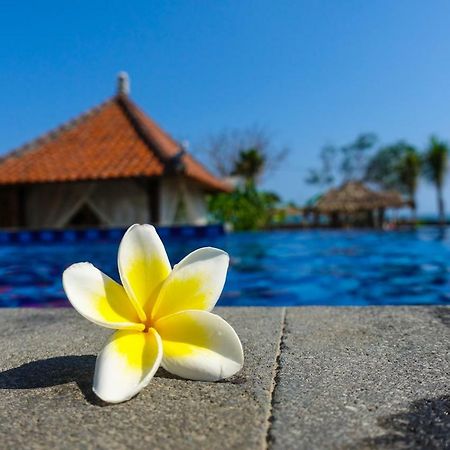 Hotel West Break Bali - Medewi Airsatang Exterior foto