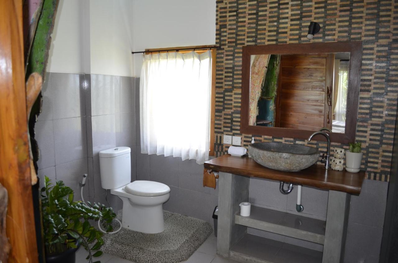 Hotel West Break Bali - Medewi Airsatang Exterior foto